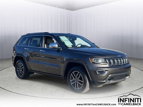 Used 2019 Jeep Grand Cherokee Limited w/ Luxury Group II image 5