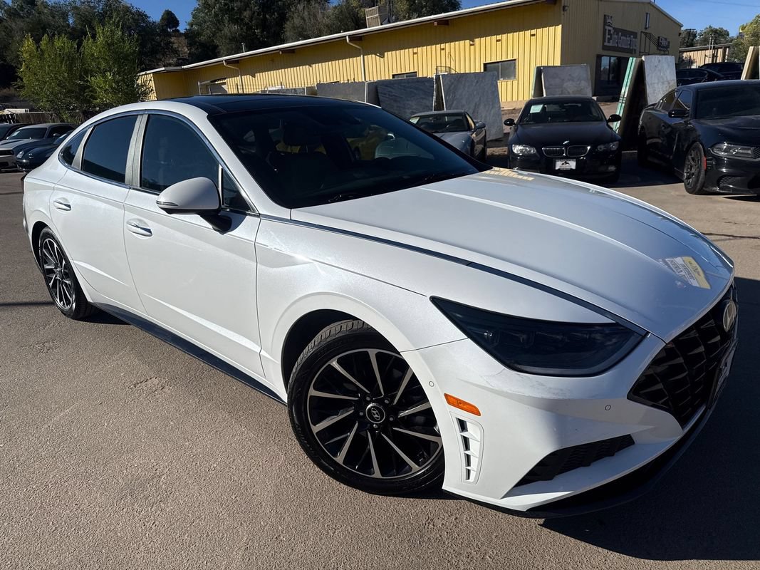 Used 2021 Hyundai Sonata Limited FWD image 1