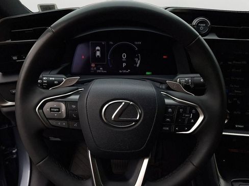 Used 2024 Lexus RZ 450e Premium image 20