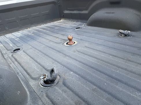 Used 2018 RAM 3500 Tradesman w/ Chrome Appearance Group image 3