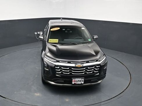 Used 2025 Chevrolet Equinox LT FWD image 41