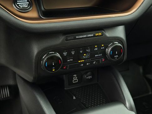 Used 2023 Ford Bronco Sport Badlands w/ Premium Package image 28