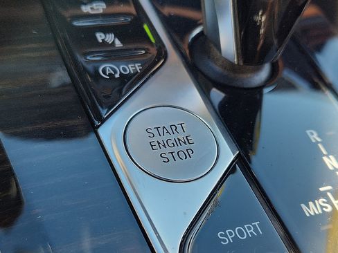 Used 2019 BMW X5 xDrive40i w/ Premium Package 2 image 23