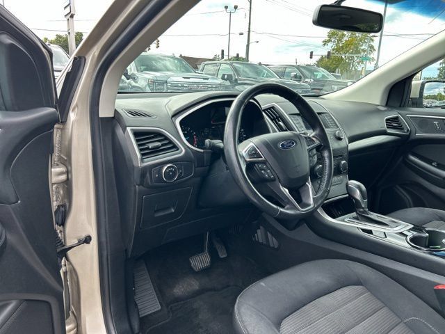 Used 2017 Ford Edge SEL AWD/4WD image 28