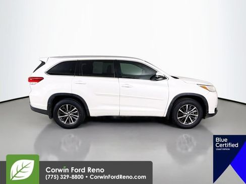 Used 2018 Toyota Highlander XLE w/ Protection Package #3 AWD/4WD image 11