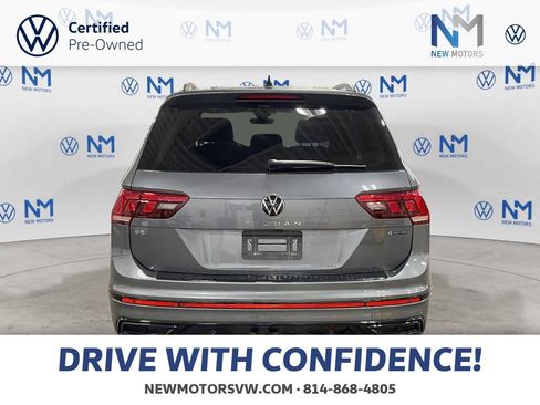 Used 2024 Volkswagen Tiguan SE R-Line image 4