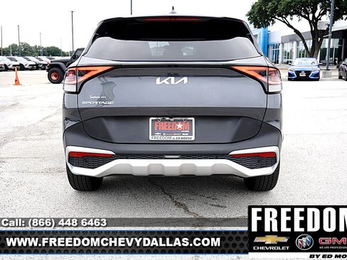 Used 2024 Kia Sportage EX FWD image 34
