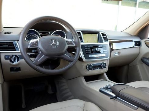 Used 2014 Mercedes-Benz ML 350 2WD image 11