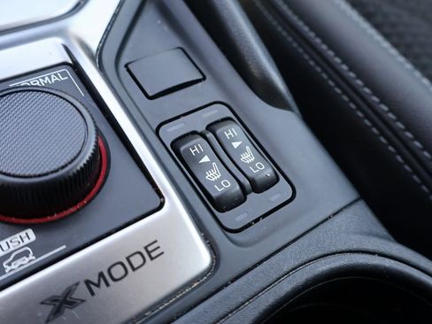 Used 2020 Subaru Forester Premium image 40