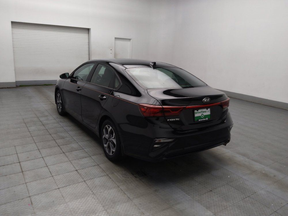 Used 2020 Kia Forte LXS FWD image 5