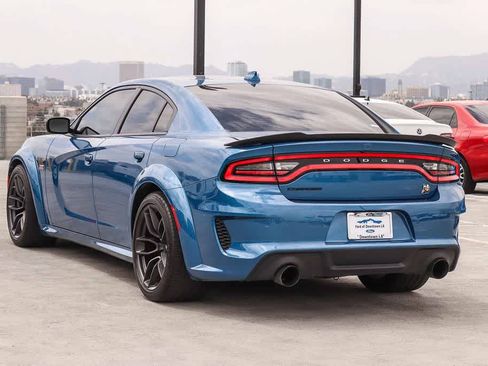Used 2022 Dodge Charger Scat Pack RWD image 6
