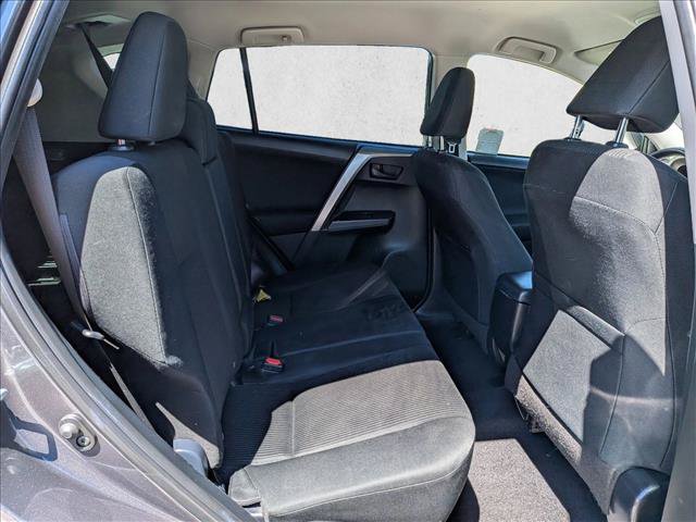 Used 2017 Toyota RAV4 LE FWD image 18