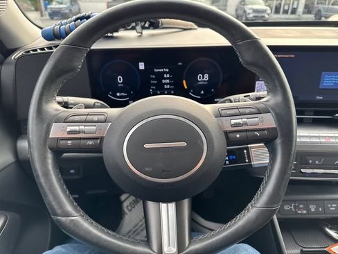 Used 2024 Hyundai Kona Limited FWD image 16