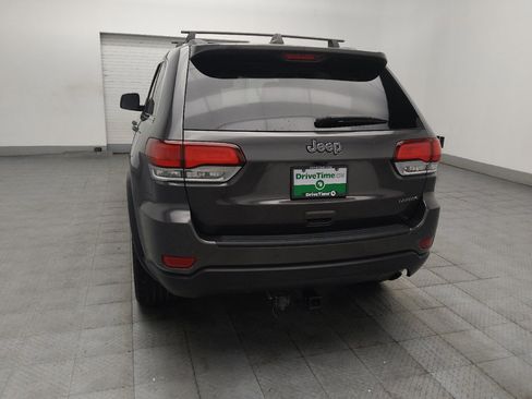 Used 2021 Jeep Grand Cherokee Laredo RWD image 6