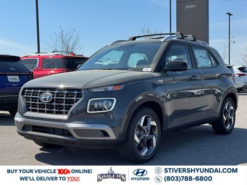 Certified 2025 Hyundai Venue Limited image 10