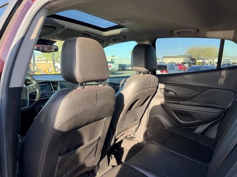 Used 2018 Buick Encore Sport Touring FWD image 18