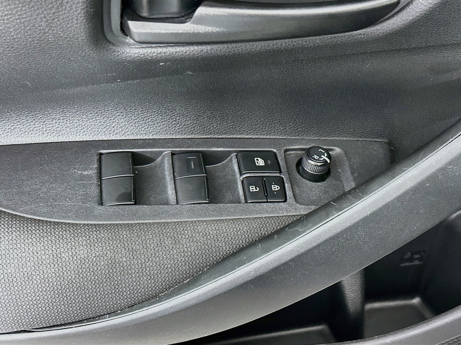 Used 2023 Toyota Corolla LE FWD image 19