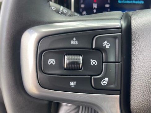 Used 2023 Chevrolet Silverado 1500 LT AWD/4WD image 18