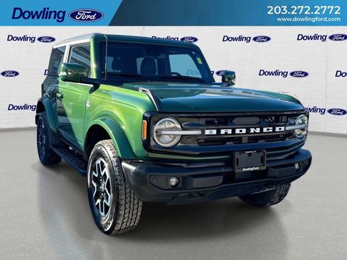 Used 2023 Ford Bronco Outer Banks image 1