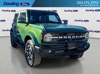 Used 2023 Ford Bronco Outer Banks video 1