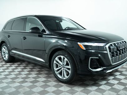 New 2025 Audi Q7 3.0T Prestige