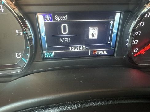 Used 2019 GMC Yukon XL SLT w/ Open Road Package image 26