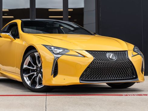 Used 2020 Lexus LC 500 Coupe w/ Performance Package RWD image 5