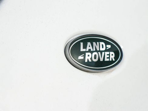 Used 2024 Land Rover Discovery Sport S image 20