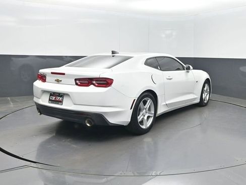 Used 2020 Chevrolet Camaro LT RWD image 29