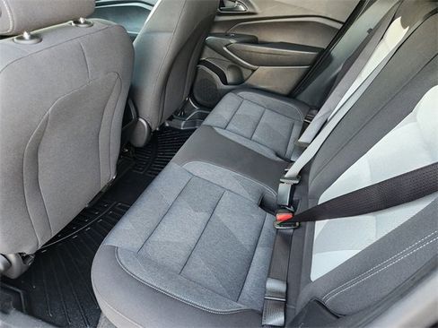 Used 2024 Chevrolet Trax LS w/ LS Convenience Package FWD image 31