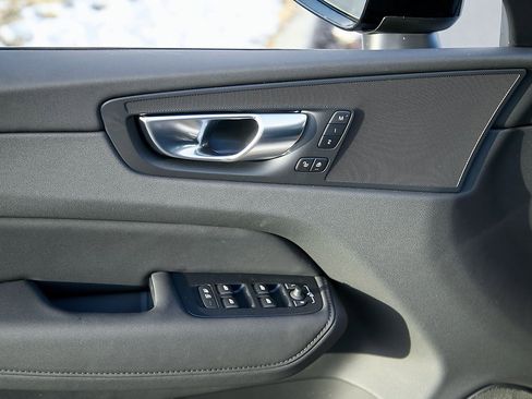 New 2026 Volvo XC60 B5 Plus w/ Protection Package Premier image 12