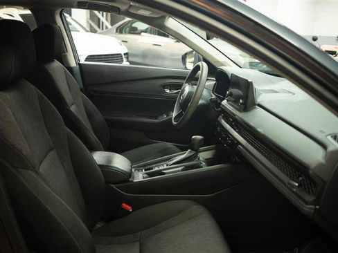 Used 2024 Honda Accord EX image 13