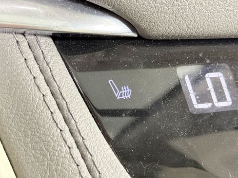 Used 2024 Cadillac XT5 Premium Luxury AWD/4WD image 32