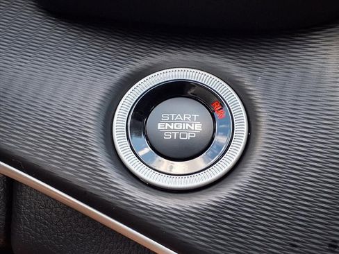 New 2025 Jeep Grand Cherokee Laredo X image 13