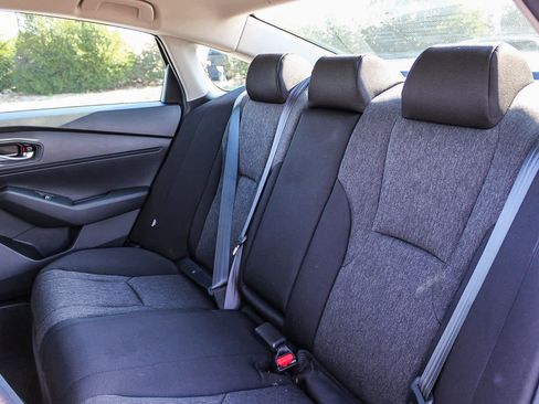 Certified 2025 Honda Accord LX image 18