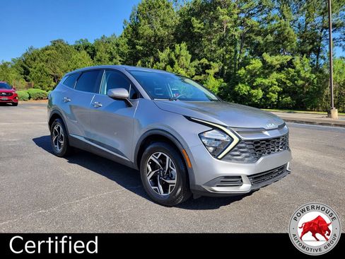 Used 2023 Kia Sportage LX FWD image 9