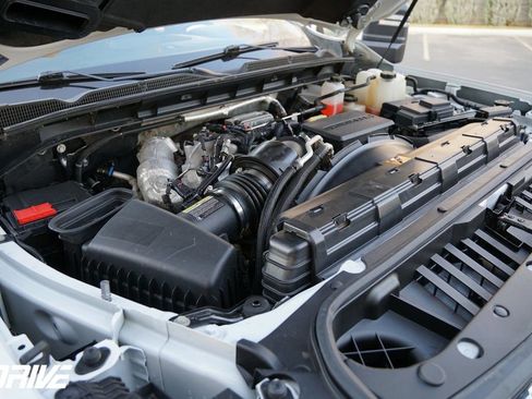 Used 2023 GMC Sierra 2500 SLE image 44