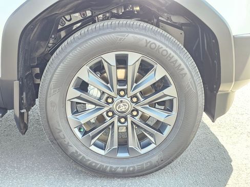 Used 2025 Toyota Land Cruiser w/ Premium Package AWD/4WD image 9