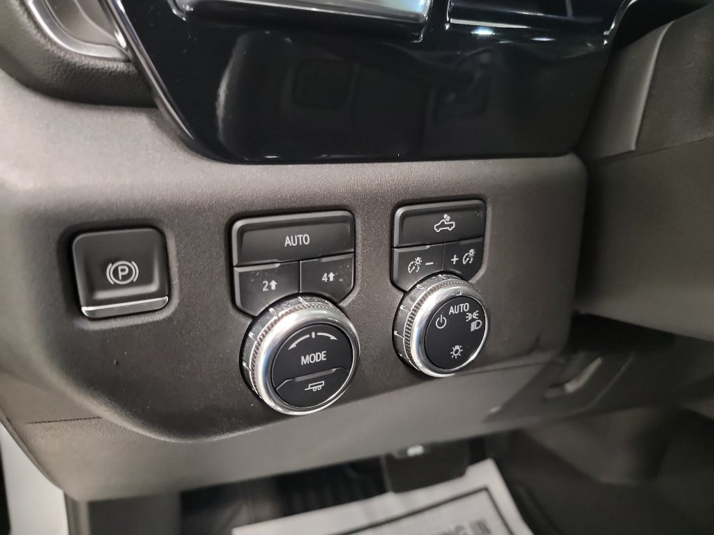 Used 2024 GMC Sierra 1500 SLE w/ Enhanced Capability Package AWD/4WD image 21