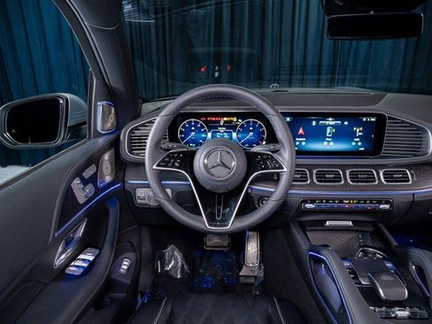 New 2026 Mercedes-Benz Maybach GLS 600 4MATIC image 15