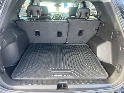 Used 2020 Chevrolet Equinox Premier image 29