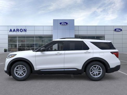 New 2025 Ford Explorer Active w/ Active Comfort Package image 3