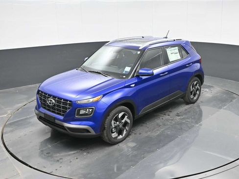 New 2026 Hyundai Venue SEL image 24