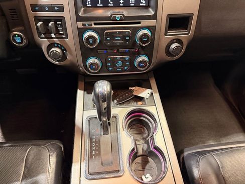Used 2017 Ford Expedition EL Limited w/ Equipment Group 301A image 24