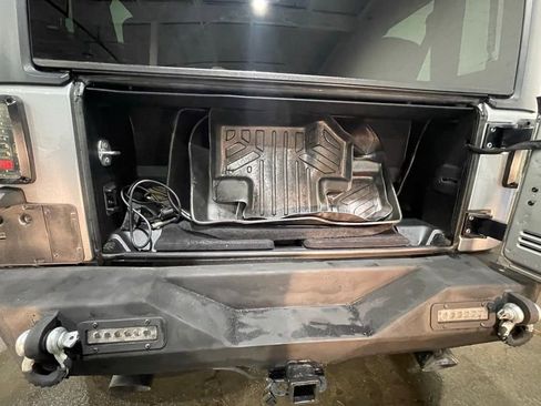 Used 2015 Jeep Wrangler Sport w/ Quick Order Package 24S image 18