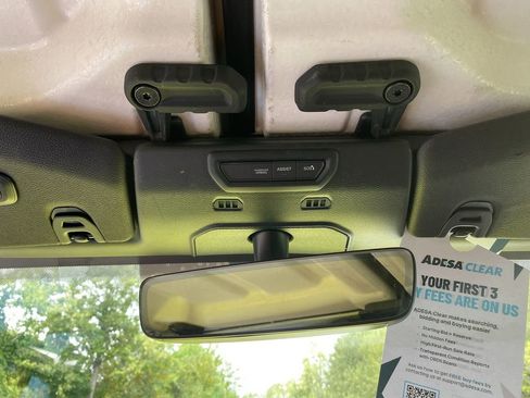 Used 2023 Jeep Wrangler Sahara image 23