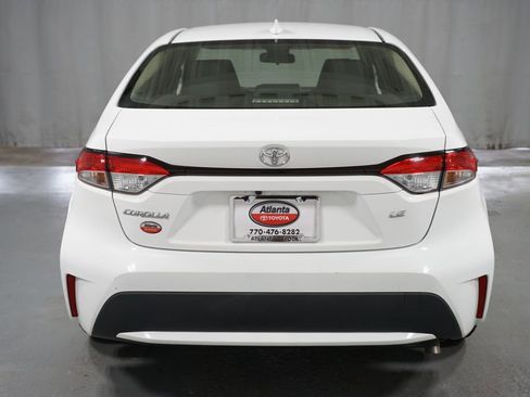 Used 2020 Toyota Corolla LE image 7