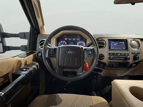 Used 2016 Ford F250 XLT image 15