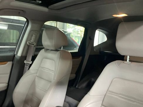 Used 2019 Honda CR-V EX-L image 6
