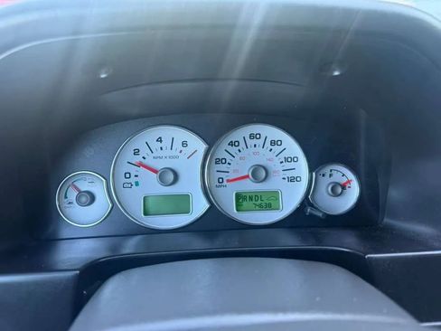 Used 2006 Ford Escape 4WD Hybrid image 9
